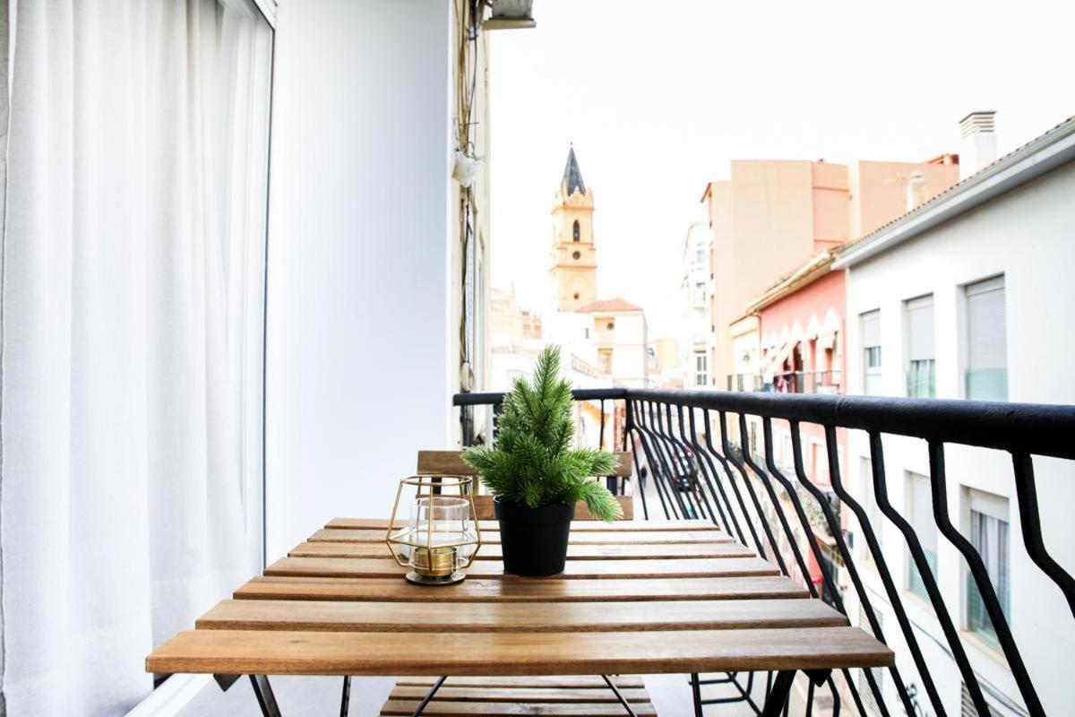 Family Apartment In The Malaga City Center Zewnętrze zdjęcie